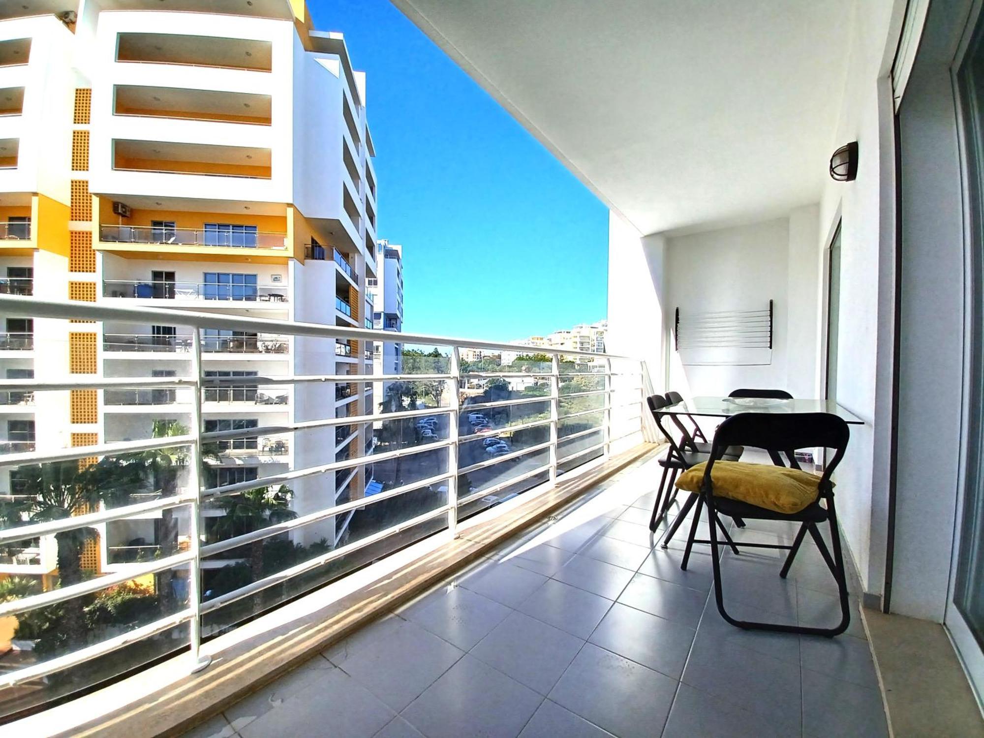 Edificio Lumina Sunshine Beach Apartment Portimao Exterior photo